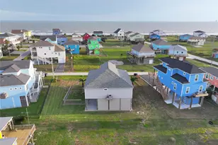 2025 Vista Dr, Crystal Beach, TX 77650 - Photo 2