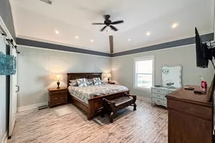2025 Vista Dr, Crystal Beach, TX 77650 - Photo 8