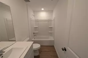 2939 Summer Breeze Wy, Angleton, TX 77515 - Photo 6