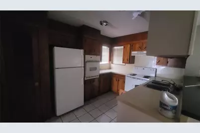 2709 21st Avenue N, Texas City, TX 77590 - Photo 8