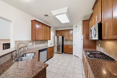 2117 Rushing Spring Drive, Pearland, TX 77584 - Photo 12