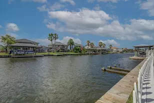 784 Marlin, Bayou Vista, TX 77563 - Photo 34