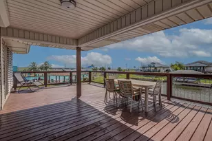 784 Marlin, Bayou Vista, TX 77563 - Photo 4