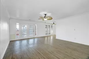 784 Marlin, Bayou Vista, TX 77563 - Photo 8