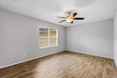 10011 Shell Rock Road, La Porte, TX 77571 - Photo 8