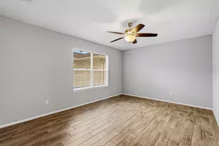 10011 Shell Rock Rd, La Porte, TX 77571 - Photo 8