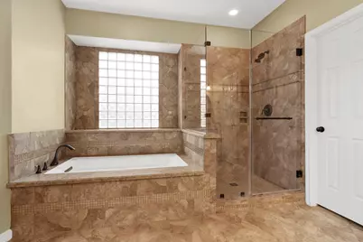 23 Saint Simons Court, Sugar Land, TX 77479 - Photo 20