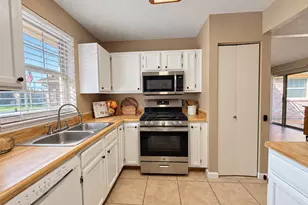 17930 Great Glen Dr, Houston, TX 77084 - Photo 12