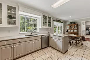 1900 Camellia Dr, Huntsville, TX 77340 - Photo 16