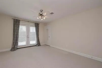 650 Westcross Street #85, Houston, TX 77018 - Photo 6