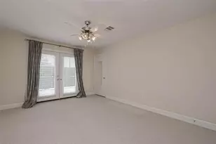 650 Westcross St, Houston, TX 77018 - Photo 6