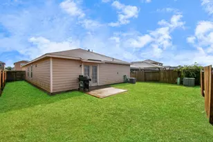 985 Lake View Cir W, Brookshire, TX 77423 - Photo 14