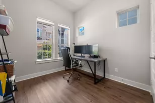 1715 Leilani Dr, Houston, TX 77055 - Photo 16