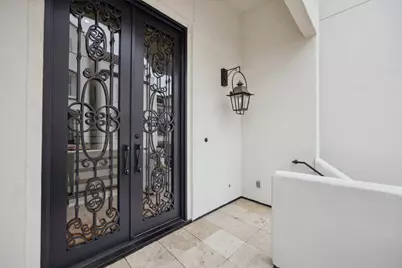 114 Calle Catalina Place, Houston, TX 77007 - Photo 2