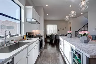 1256 N Post Oak Road B, Houston, TX 77055 - Photo 8