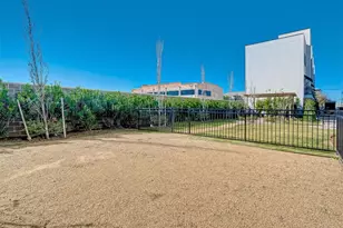 1256 N Post Oak Road B, Houston, TX 77055 - Photo 40