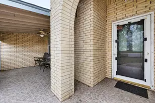 2719 Richmond St, Needville, TX 77461 - Photo 1