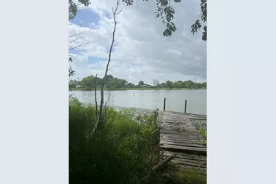99 Kings Hill, Palacios, TX 77465 - Photo 6