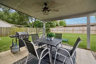 21015 Waymare Ln, Spring, TX 77388 - Photo 14