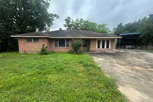602 Gammon Dr, Houston, TX 77022 - Photo 1