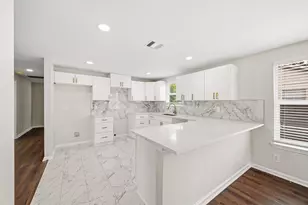 7946 Fowlie St, Houston, TX 77028 - Photo 12