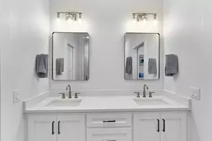 1221 Gulf Rd, Crystal Beach, TX 77650 - Photo 26