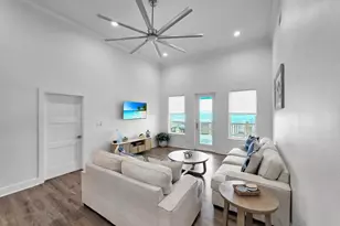 1221 Gulf Rd, Crystal Beach, TX 77650 - Photo 26