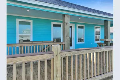 1221 Gulf Road, Crystal Beach, TX 77650 - Photo 38