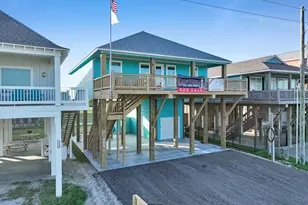 1221 Gulf Rd, Crystal Beach, TX 77650 - Photo 46