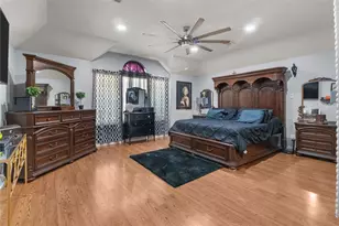 1011 Iowa St, South Houston, TX 77587 - Photo 6
