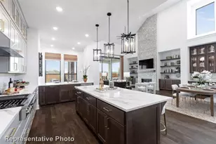 12039 Lake View Blvd, Mont Belvieu, TX 77523 - Photo 12