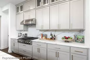 12039 Lake View Blvd, Mont Belvieu, TX 77523 - Photo 8