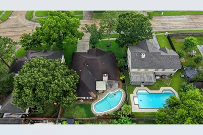2004 Landing Boulevard, League City, TX 77573 - Photo 32