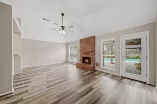 2004 Landing Blvd, League City, TX 77573 - Photo 20