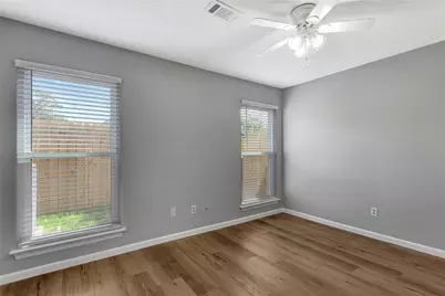 16707 Ashmoor Court, Houston, TX 77058 - Photo 10