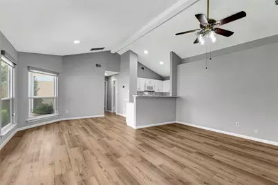 16707 Ashmoor Court, Houston, TX 77058 - Photo 8