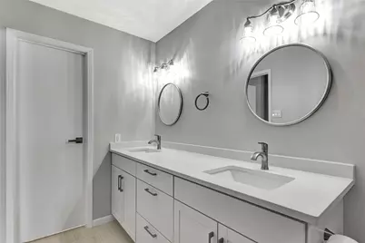 16707 Ashmoor Court, Houston, TX 77058 - Photo 20