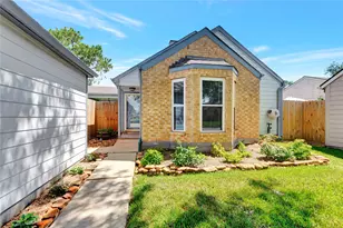 16707 Ashmoor Ct, Houston, TX 77058 - Photo 1