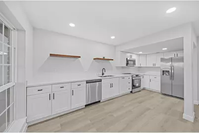 14333 Memorial Drive #56, Houston, TX 77079 - Photo 6
