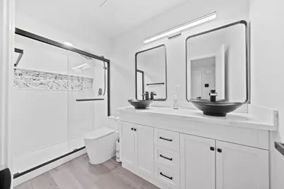 14333 Memorial Drive #56, Houston, TX 77079 - Photo 2