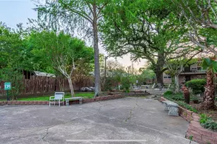 8110 Albacore Dr, Houston, TX 77074 - Photo 12