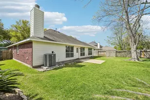 1023 E Hampton Dr, Pearland, TX 77584 - Photo 30