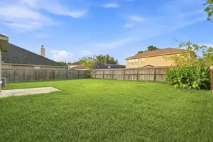 3830 Misty Falls Ln, Friendswood, TX 77546 - Photo 38