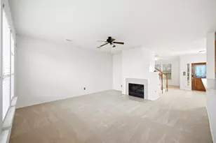 3830 Misty Falls Ln, Friendswood, TX 77546 - Photo 8