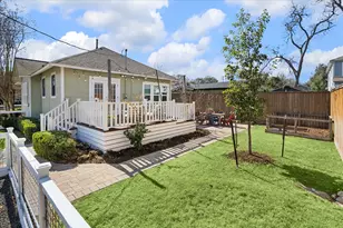 623 Pecore St, Houston, TX 77009 - Photo 28