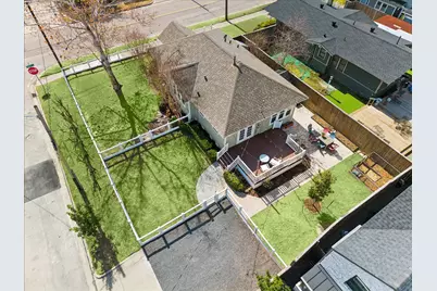 623 Pecore Street, Houston, TX 77009 - Photo 32