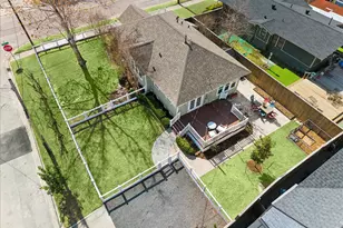 623 Pecore St, Houston, TX 77009 - Photo 32