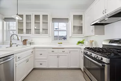 623 Pecore Street, Houston, TX 77009 - Photo 10