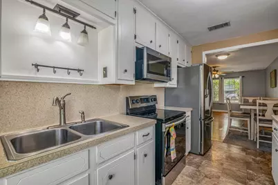 121 5th Street, Brazoria, TX 77422 - Photo 14