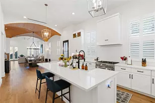 531 W 27th St, Houston, TX 77008 - Photo 6